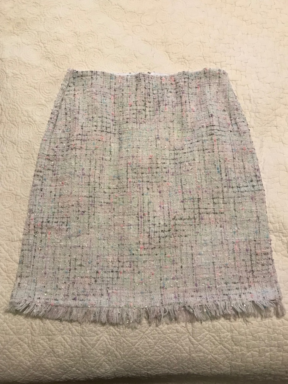 Elle white pastel tweed midi length lined skirt with fringe hem & pockets! (6)